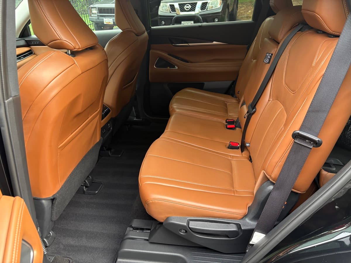 Seats & Console